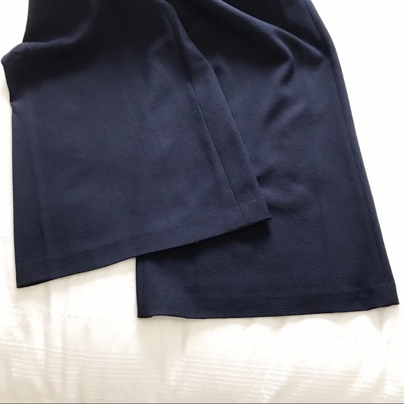 KARL LAGERFELD NAVY WIDE LEG CROPPED V-NECK  JUMPSUIT WITH POCKETS - 6 - Picture 10 of 11